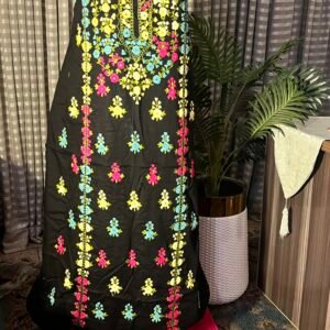 Embroidered lawn shirt 02