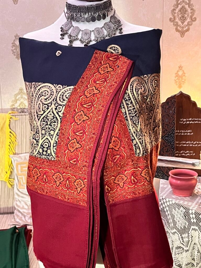 kashmiri palla shawl