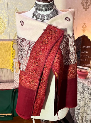 Kashmiri Palla Shawl 02